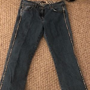 Burberry jean size 8 women